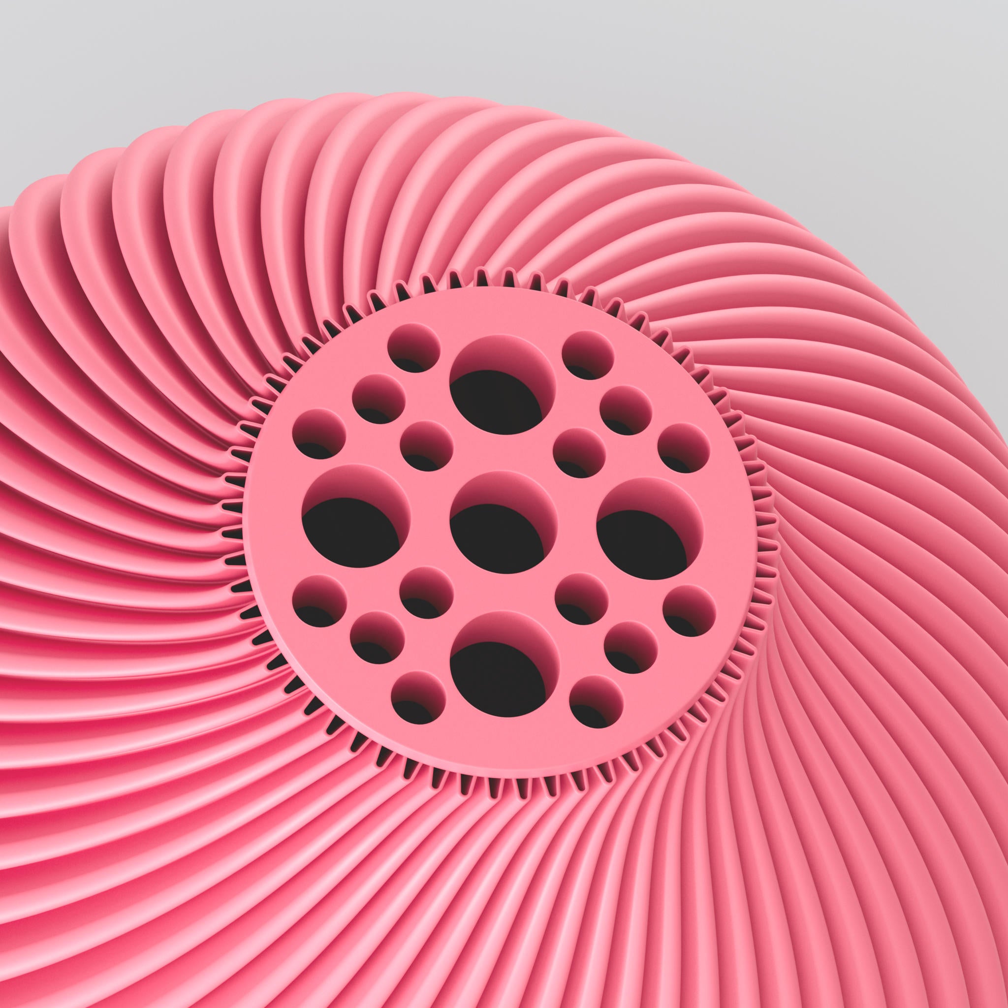 Eine moderne, beigefarbene Designvase namens Voravellie 60, die eine modulare, skulpturale Form aufweist. Die Vase hat eine ausgeprägte, präzise ausgearbeitete Rippstruktur mit klaren Kanten, die spiralförmig um den Körper verläuft und ein faszinierendes Licht- und Schattenspiel erzeugt. Sie steht auf einer glatten, hellgrauen Oberfläche, die ihr Spiegelbild leicht reflektiert, vor einem neutralen, hellgrauen Hintergrund. Die Vase ist leer und hat eine schlanke Öffnung am oberen Ende. Das Design vereint...