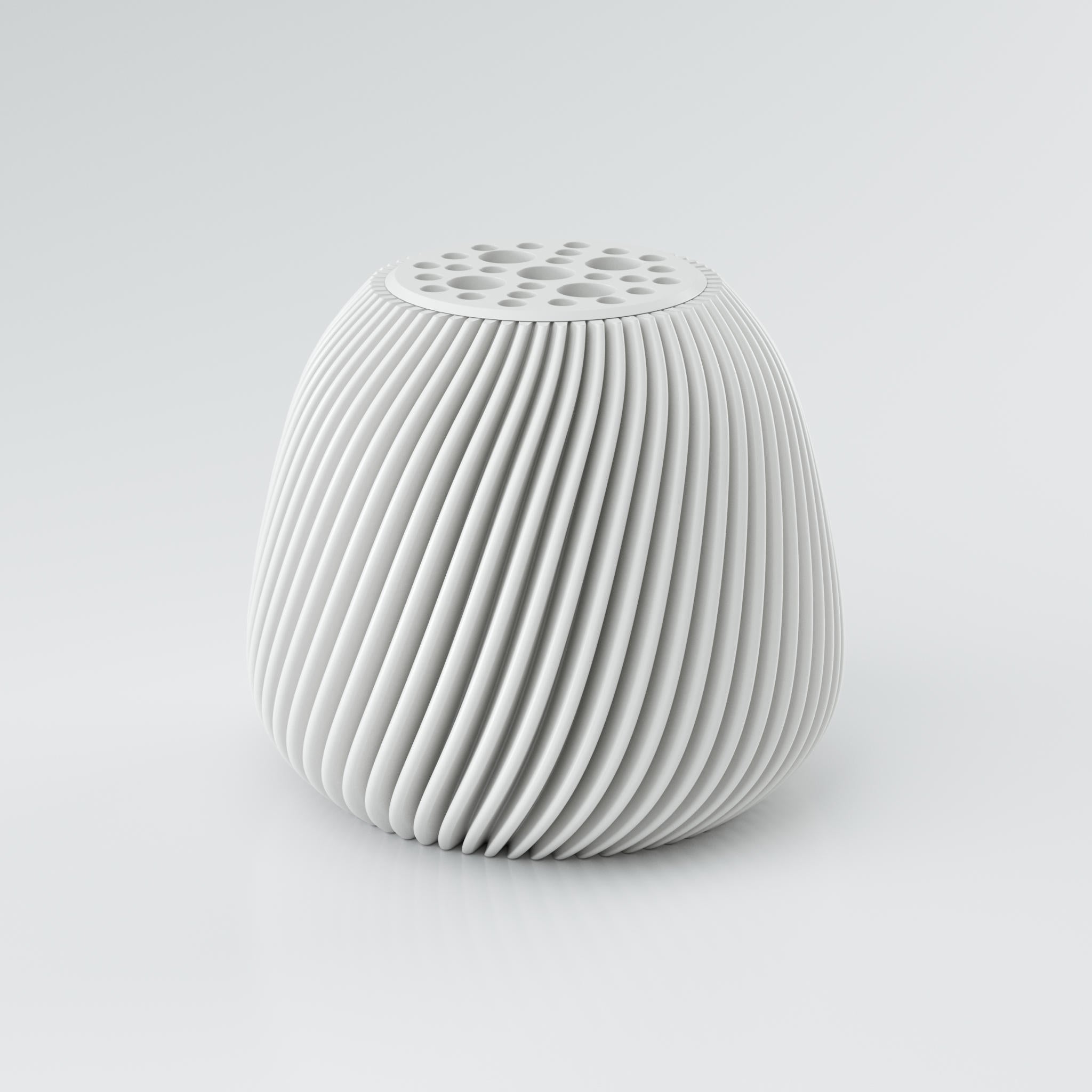weiße vase voravellie in der hauptansicht mit twist design